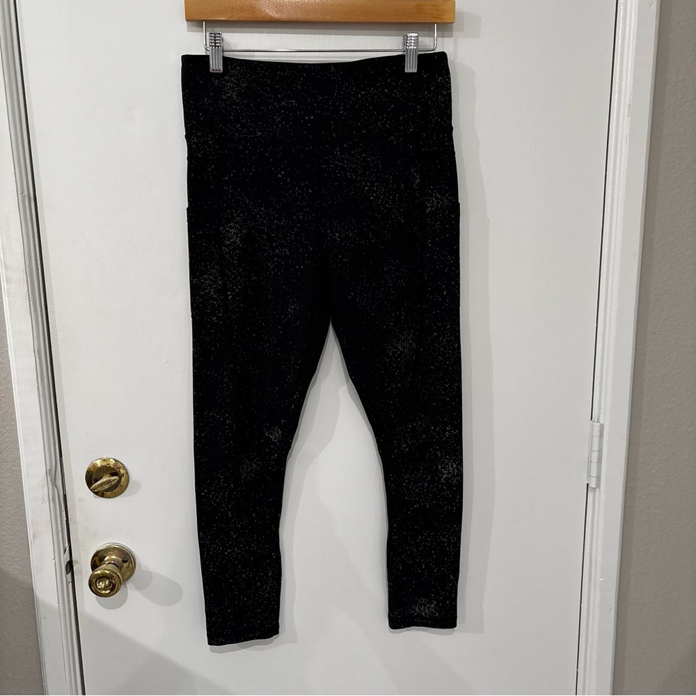 ZYIA Active Black Reflective Pocket Light n Tight Leggings Athletic Size 8-10 - Picture 5 of 12